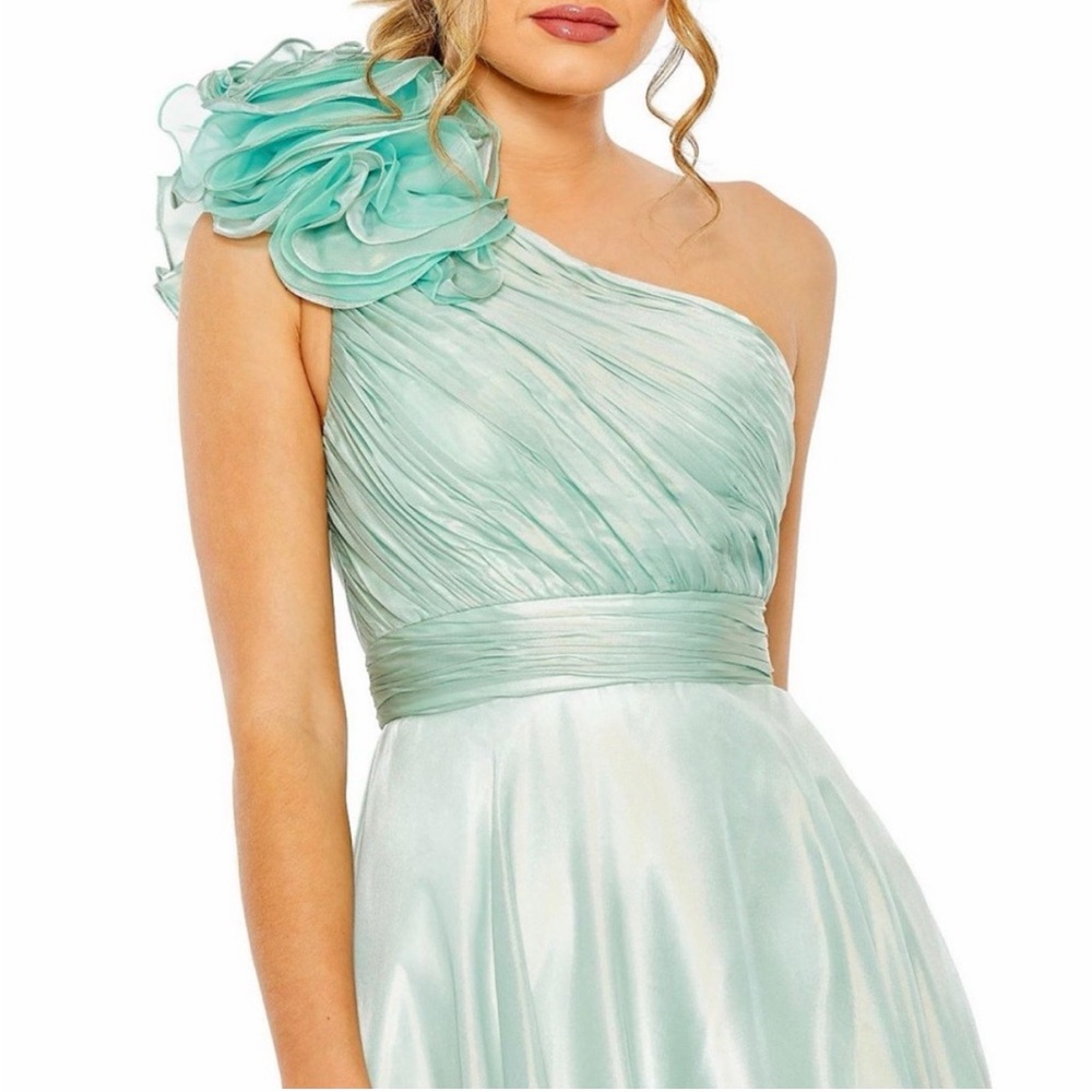 NWT Mac Duggal Rosette One Shoulder Tea Length Dress - Picture 2 of 3